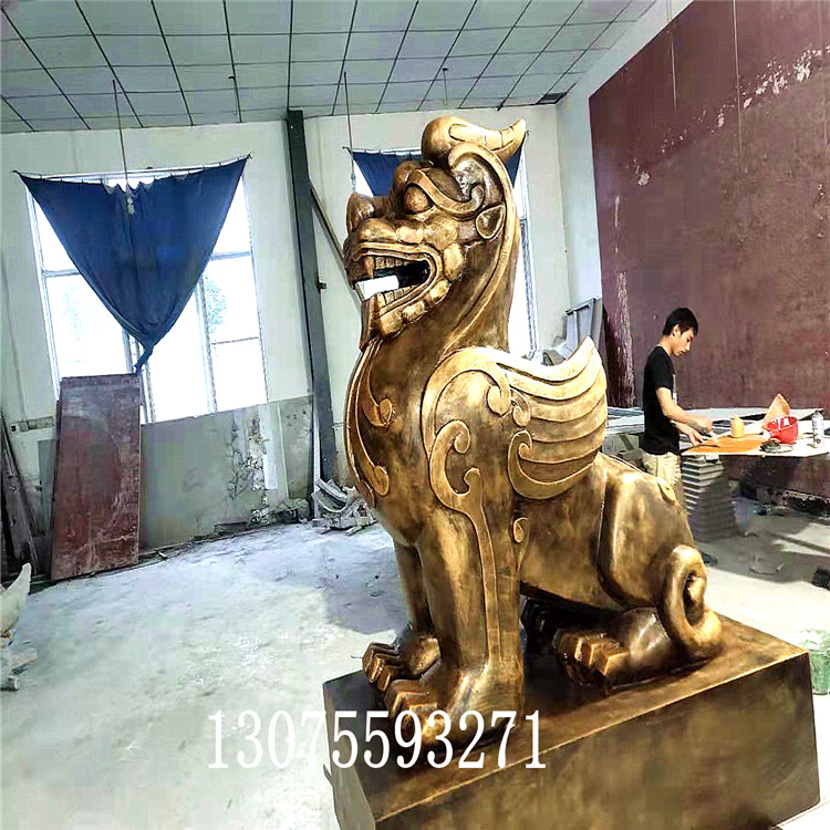 徐州玻璃鋼雕塑廠:影響廣場玻璃鋼雕塑設(shè)計的因素